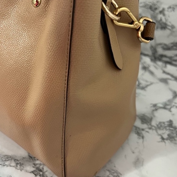 Coach - Margot Tan Medium Leather Crossbody w Adjustable Strap EUC - Picture 10 of 13